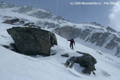 Petr u Mallnitzer Sch. – cca 2700 m, počasí nebylo zase až tak zlé, tak jsme šli dále