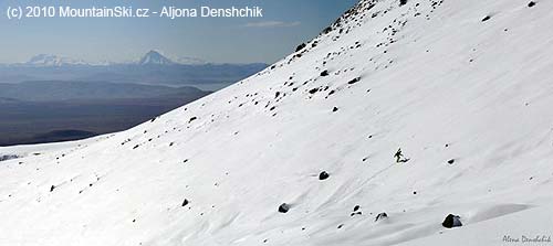 There were nice views at volcanos Viljuchinskij and Mutnovskij over Avacha bay