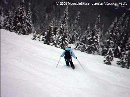 Veronika skiing in kotel