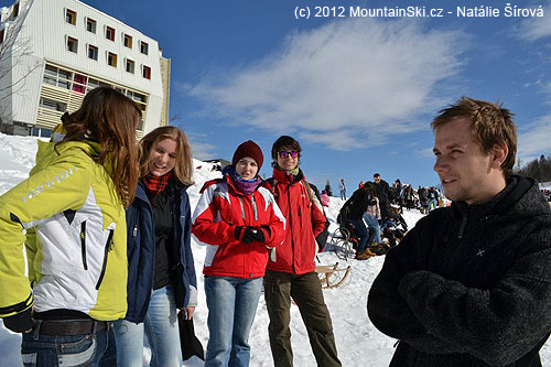 Naše skupina, které se nechtělo v sobotu v Bjelašnici lyžovat