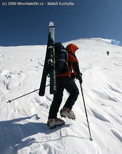 Route to Avachinskaja on crampons