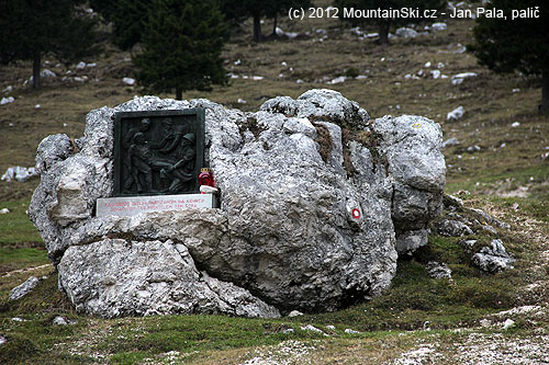 Pomník partyzánům na Krške planině