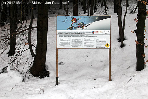 Pravidla pro pohyb na skialpinstických lyžích v areálu Skialp nad Hrobem