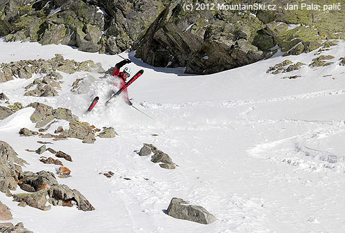 Agressive skier in High Tatras. Skier: older bruder, Location: from Baranie sedlo to Malá Studená dolina