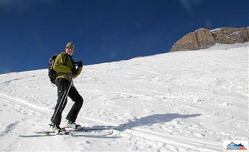 Lou Dawson - www.wildsnow.com - during the uphill skiing to Zehner Spitze