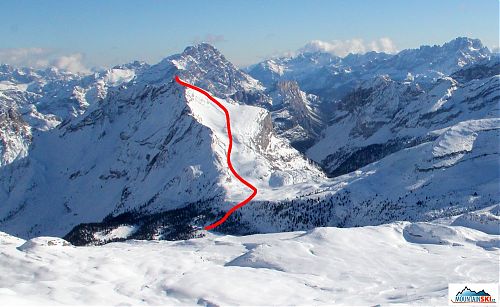 Uphill and downhill route in between Rifugio Fanes and the summit of Col Bechei de Sora