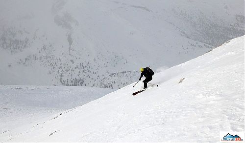 Downhill above plateau