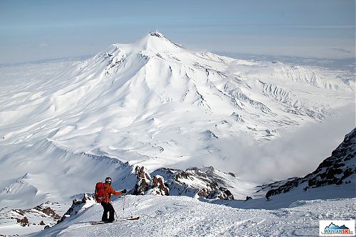 Mirka Kuchyňová skiing from volcano Koryaksky