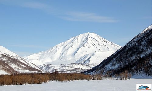 Vulkán Bakening 200 km od Petropavlovska-Kamčatského