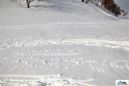 Sněhové přání od Anastasiyi Kuzminy - slovenské zlaté olympijské medailistky v biatlonu