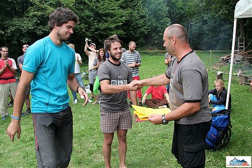 Vítězové třetího ročníku horolezeckého triatlonu - Bezďa a Pip