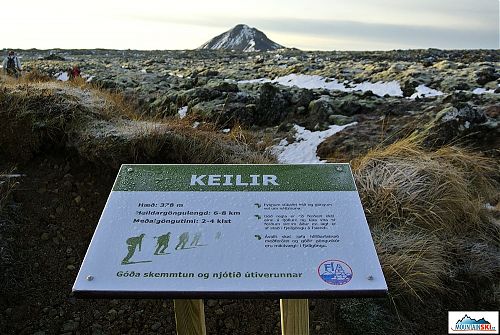 Krásný sopečný kužel nedaleko Reykjavíku – Keilir