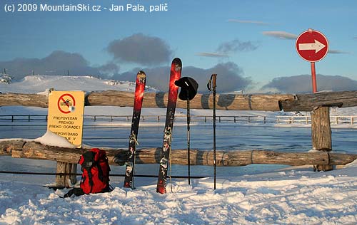 Swimming is forbidden – I do not know why, because water seems to have ideal temperature and it is used only for technical snow, not for drinking