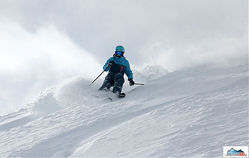 Skier: Aljona, location: Mottolino Fun Mountain Livigno, photo: palič