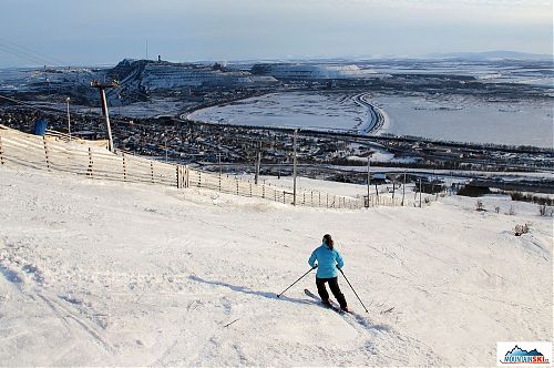 S dolem na železnou rudu v pozadí - to je Kiruna