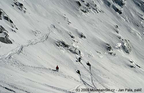 Landing was not in telemark, as Marker Duke does not enable that