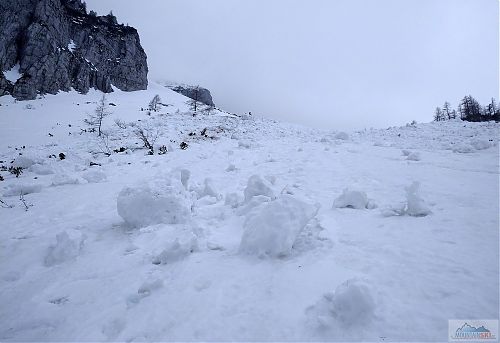 Tréninkový terén při sjezdu po bývalé sjezdovce do sedla Loibl