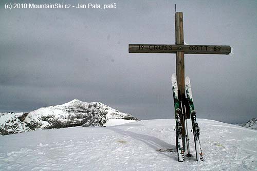 Vrcholový kříž na Gjaidtroghöhe – 2989 m