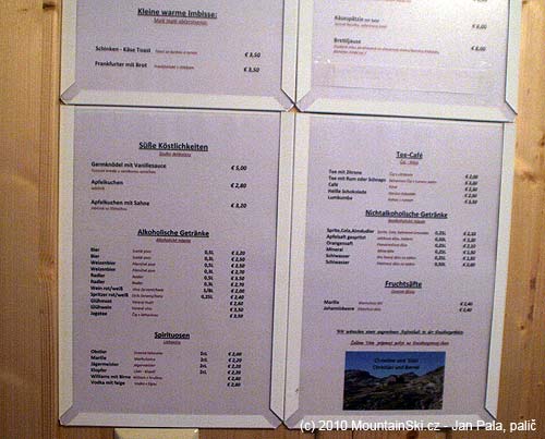 Německy a slovensky psaný jídelní lístek na Duisburger Hütte