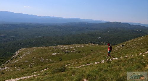 Sestup z chaty Hahlić